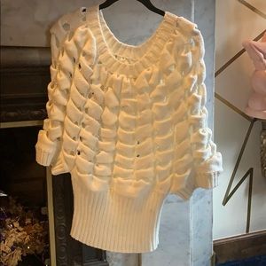White open knit short sleeve oversized sweater S-M